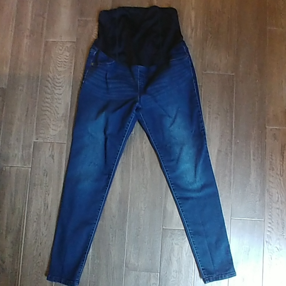 Maternity jeans